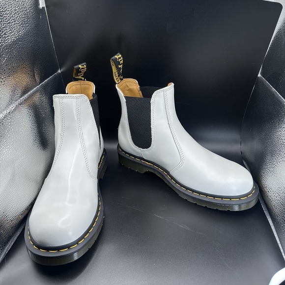 Doc Martens 2976 Yellow Stitch Smooth Leather Chelsea Boots Women's Sz 10 Mens 9 - Picture 2 of 14